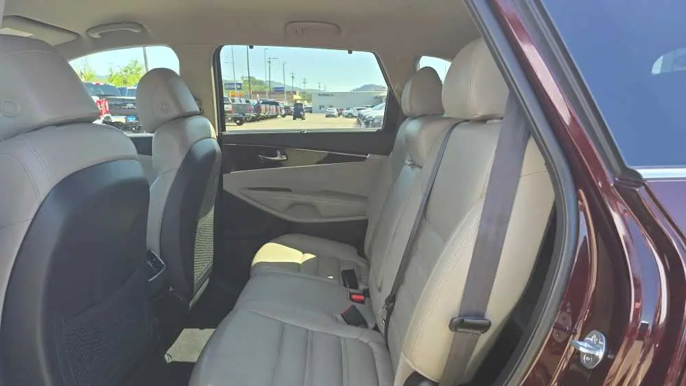 2017 Kia Sorento EX V6