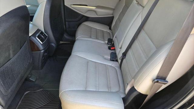 2018 Kia Sorento EX V6