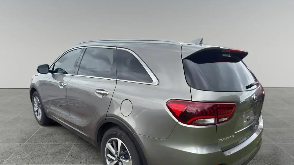 2019 Kia Sorento EX Sport
