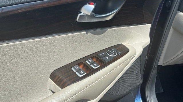 2020 Kia Sorento EX V6