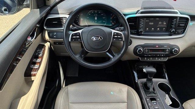 2020 Kia Sorento EX V6