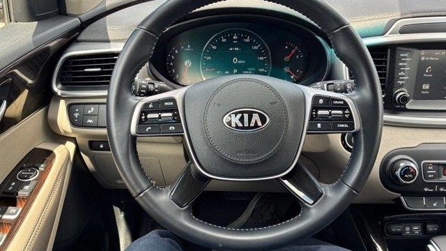 2020 Kia Sorento EX V6