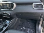 2016 Sorento Thumbnail 32