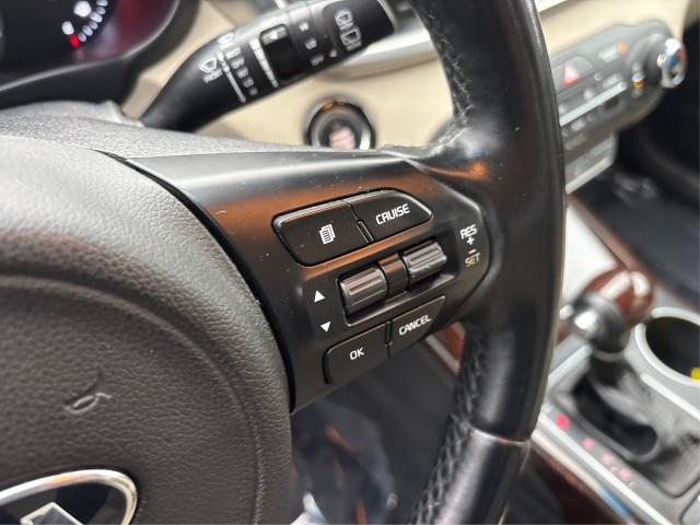 2017 Kia Sorento - $18,824