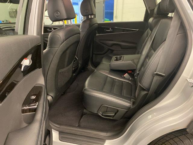 2019 Kia Sorento - $14,985