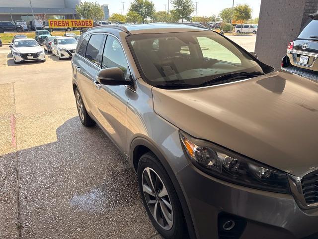 2019 Kia Sorento - $13,709