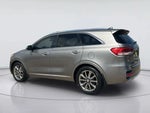 2017 Sorento Thumbnail 4