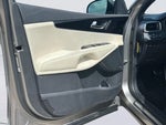 2017 Sorento Thumbnail 8