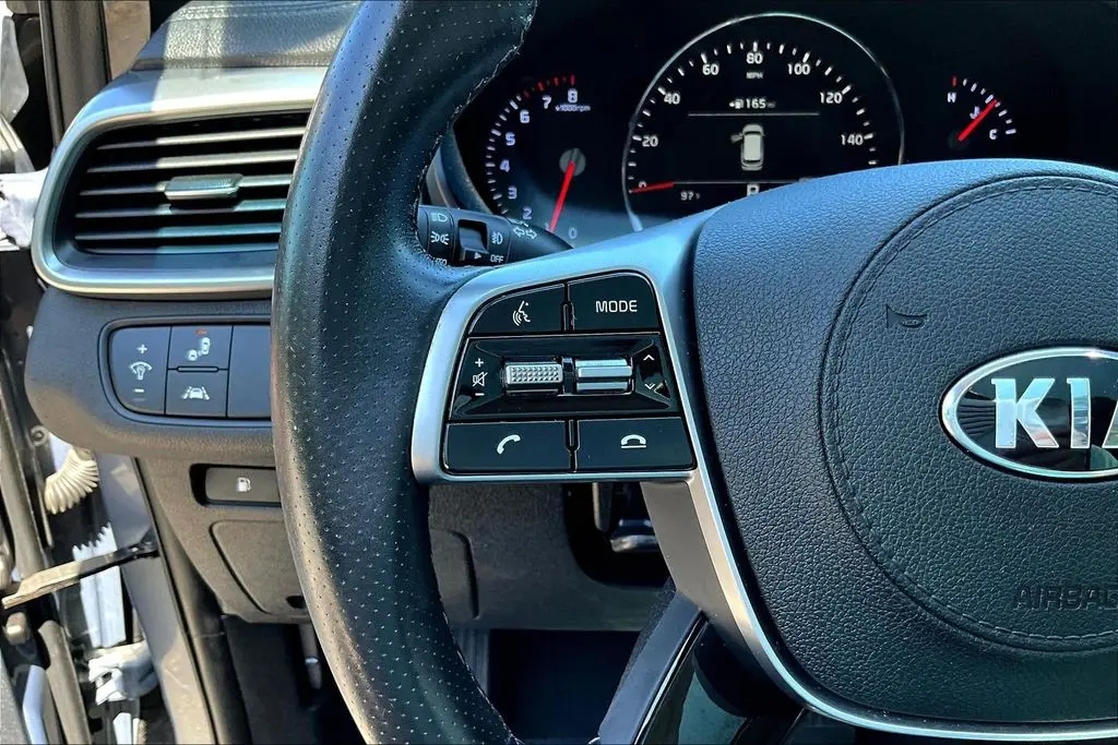 2020 Kia Sorento - $20,922
