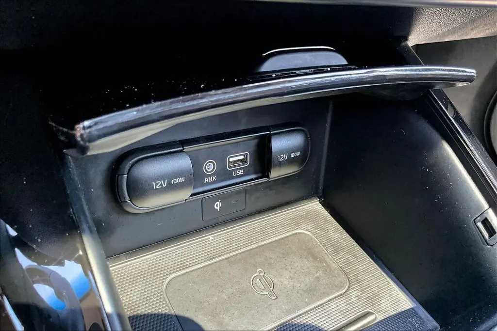 2020 Kia Sorento - $20,922