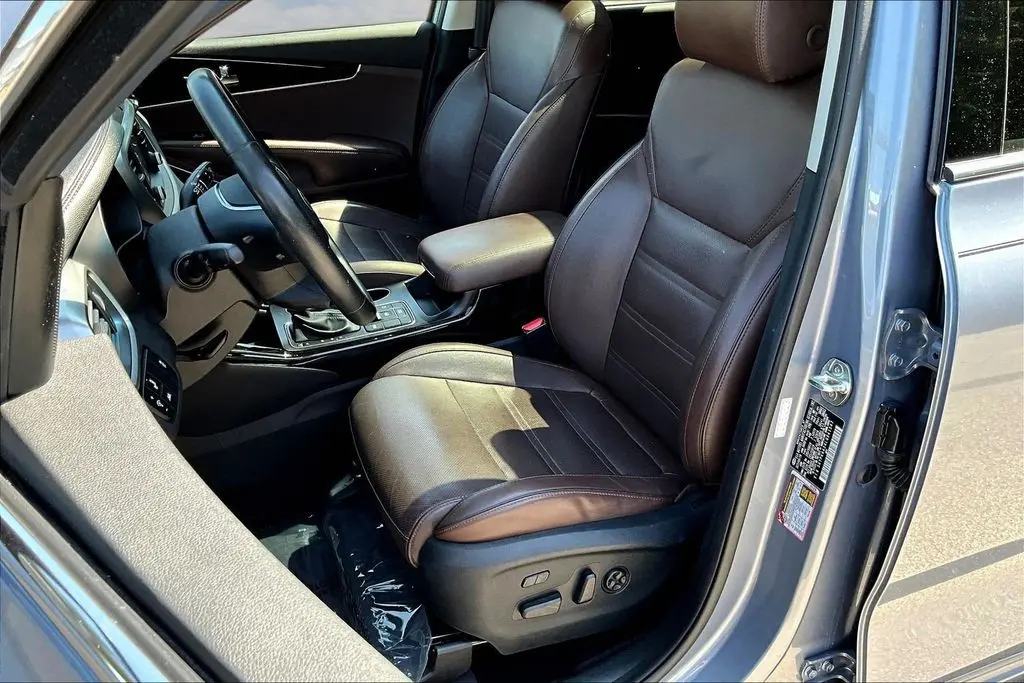 2020 Kia Sorento - $20,922