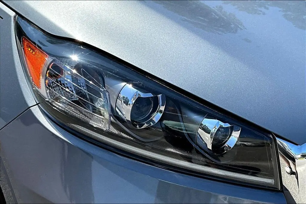 2020 Kia Sorento - $20,922