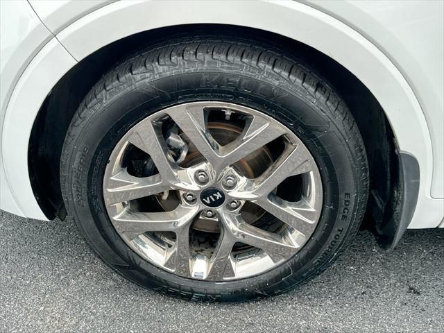 2019 Kia Sorento - $15,919