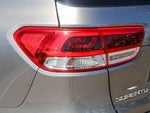 2017 Sorento Thumbnail 12