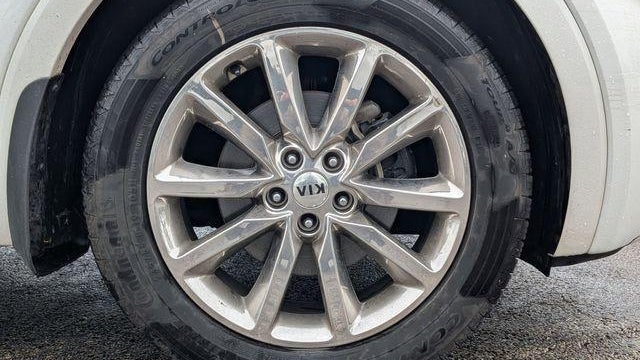 2017 Kia Sorento SX Limited V6