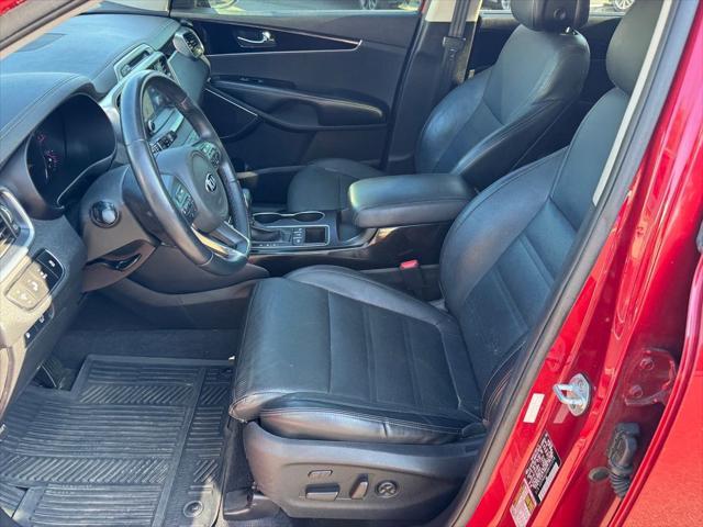 2016 Kia Sorento - $10,593