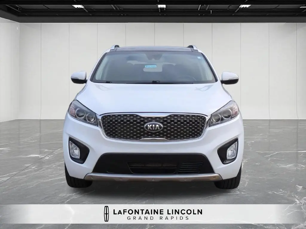 2018 Kia Sorento - $11,975