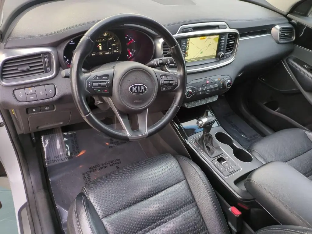 2018 Kia Sorento - $11,975