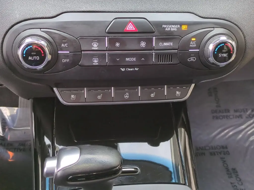 2018 Kia Sorento - $11,975