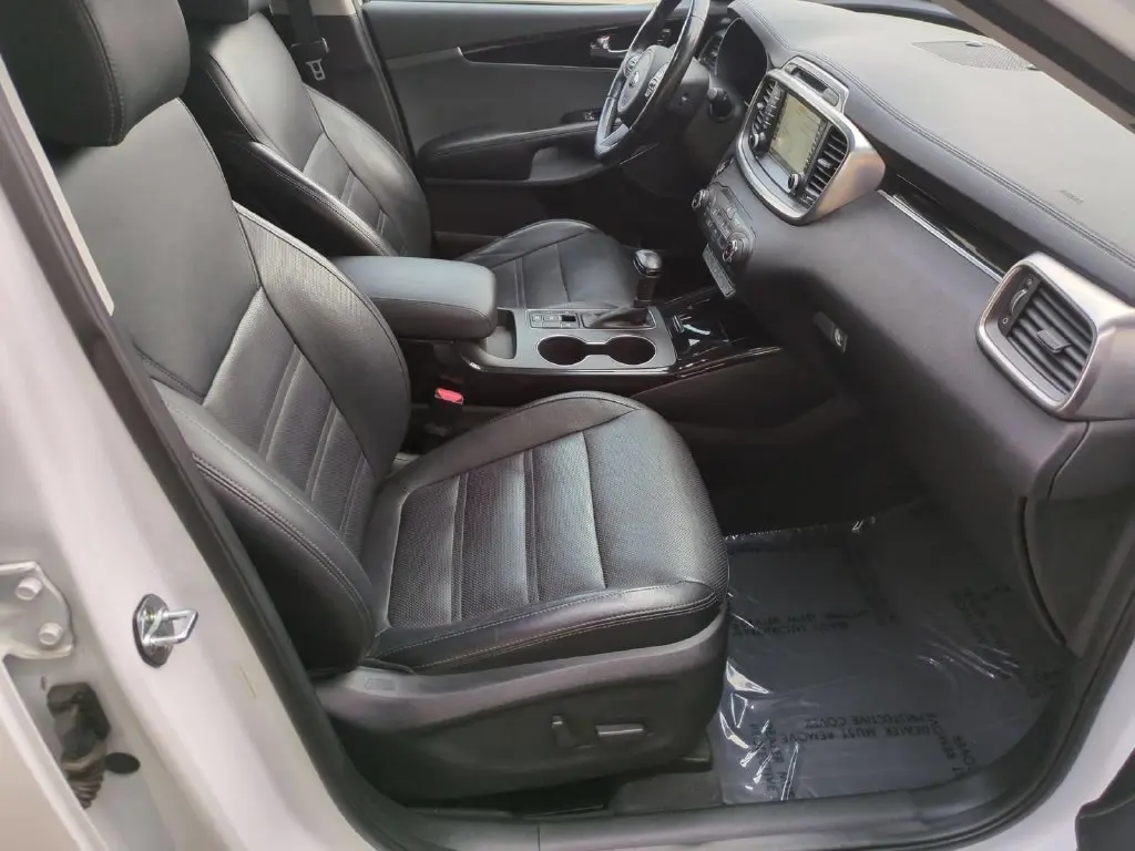 2018 Kia Sorento - $11,975