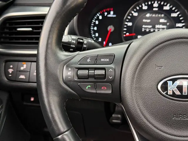 2018 Kia Sorento - $14,156