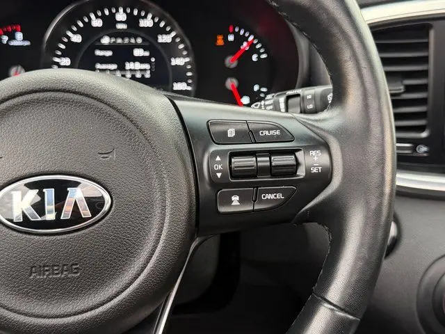 2018 Kia Sorento - $14,156
