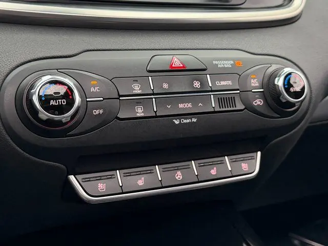 2018 Kia Sorento - $14,156