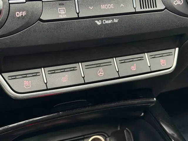 2018 Kia Sorento - $14,156