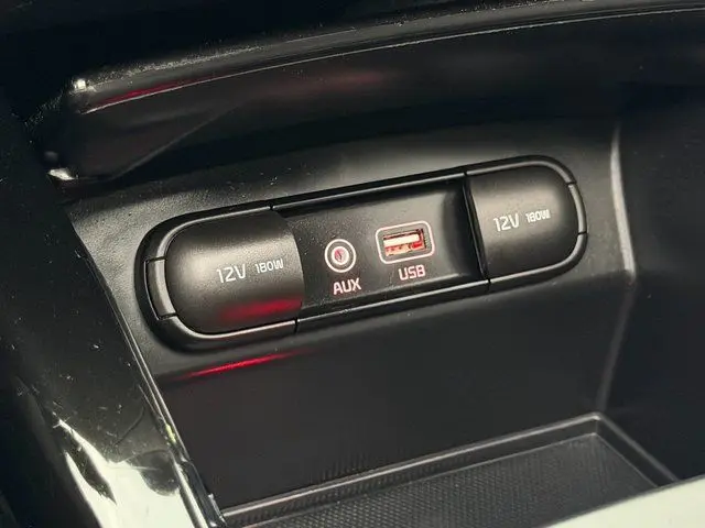 2018 Kia Sorento - $14,156