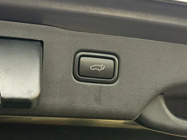2018 Kia Sorento - $14,156