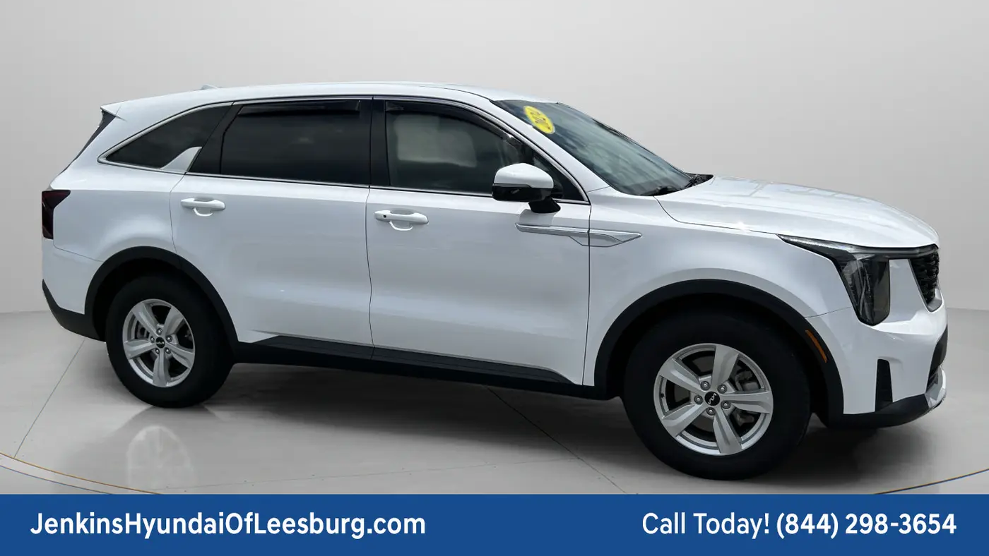 2024 Kia Sorento LX