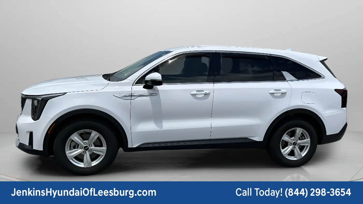 2024 Kia Sorento LX