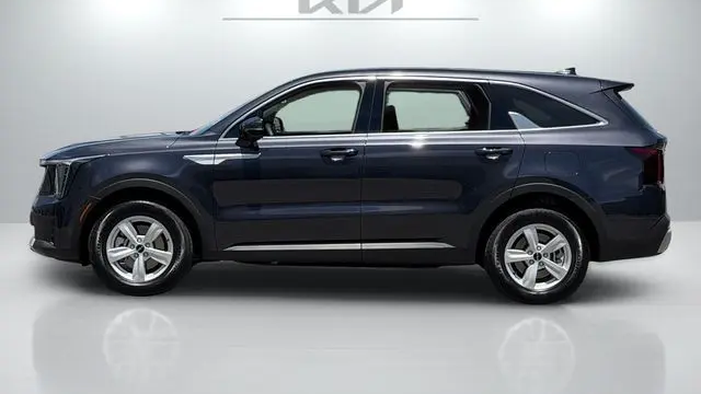2025 Kia Sorento LX