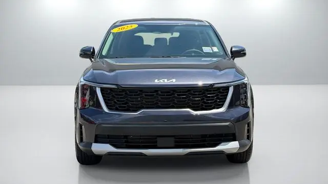 2025 Kia Sorento LX