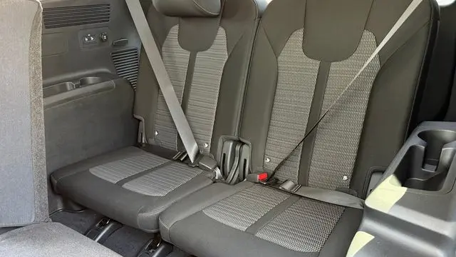 2025 Kia Sorento LX