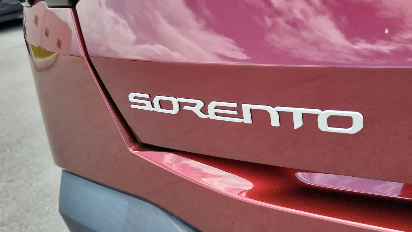 2024 Kia Sorento LX