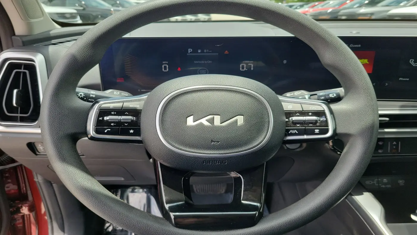 2024 Kia Sorento LX