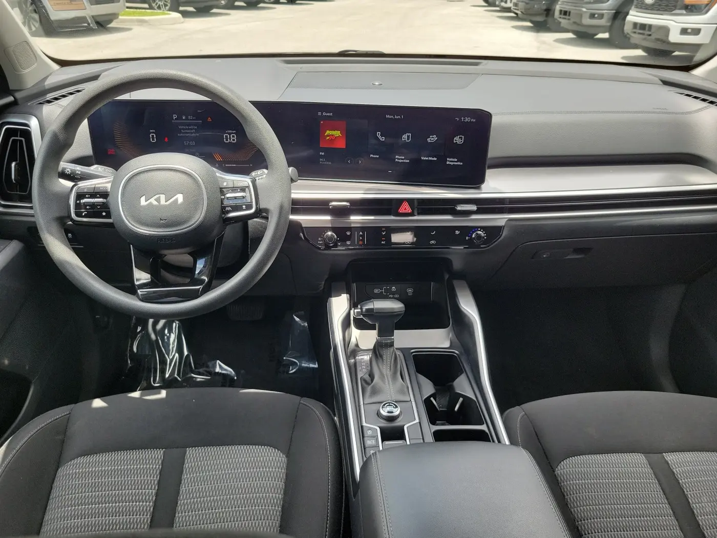 2024 Kia Sorento - $24,875