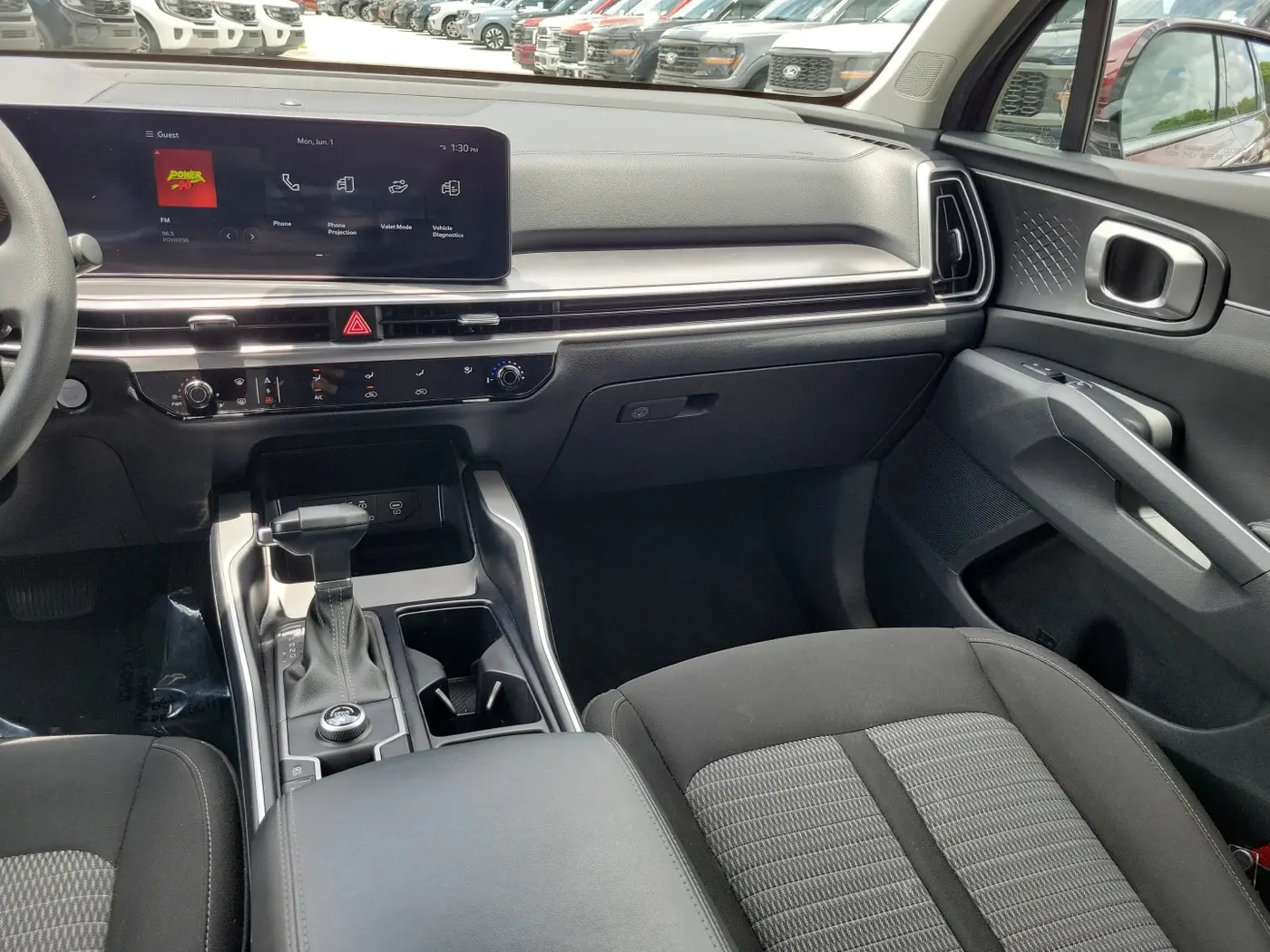 2024 Kia Sorento - $24,875