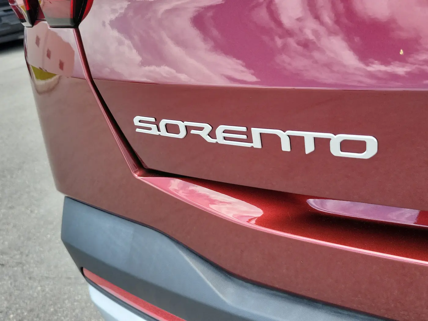 2024 Kia Sorento - $24,875