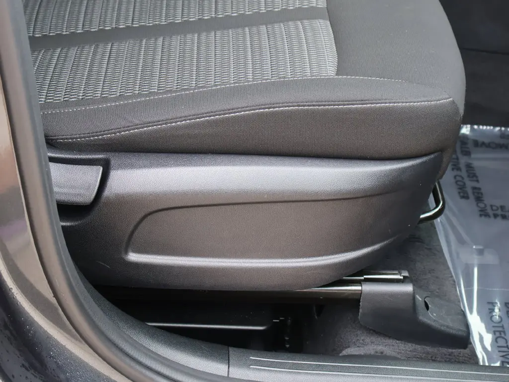 2024 Kia Sorento - $25,948