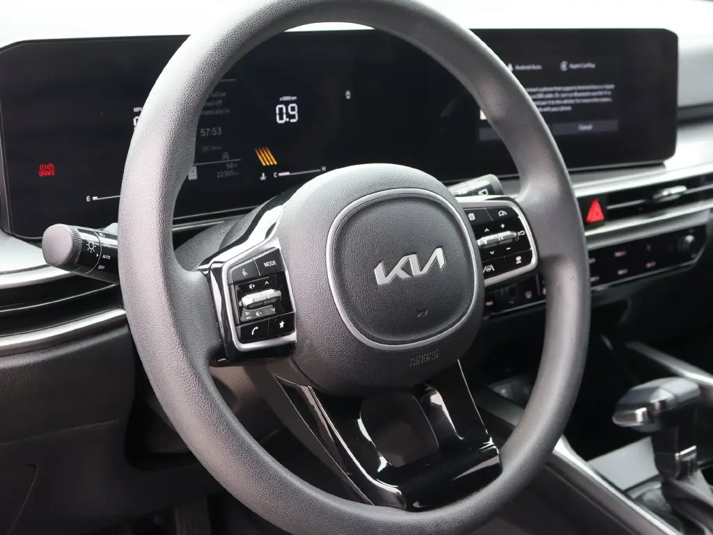 2024 Kia Sorento - $25,948