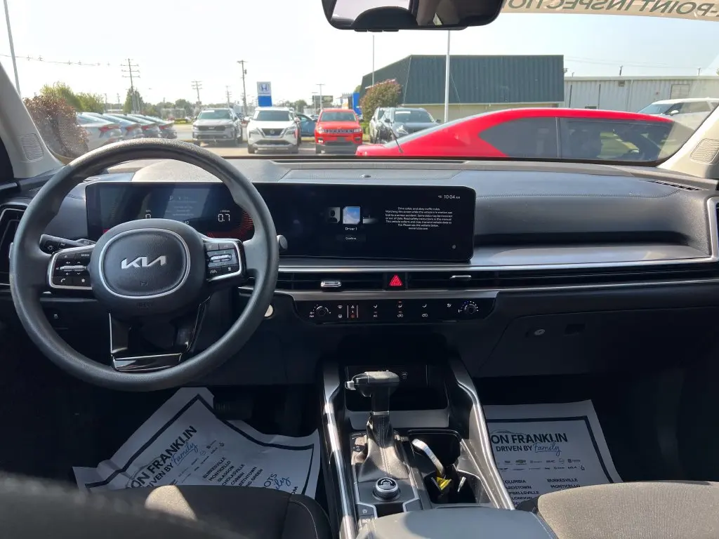 2024 Kia Sorento - $26,888