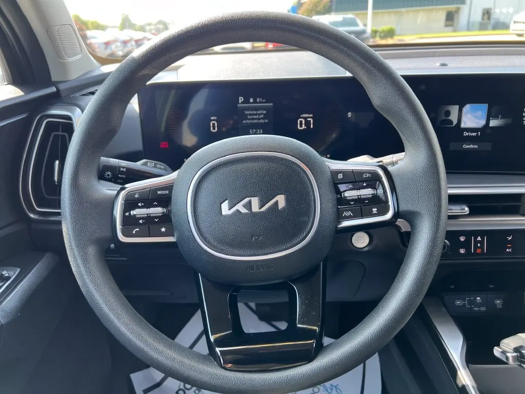 2024 Kia Sorento - $26,888
