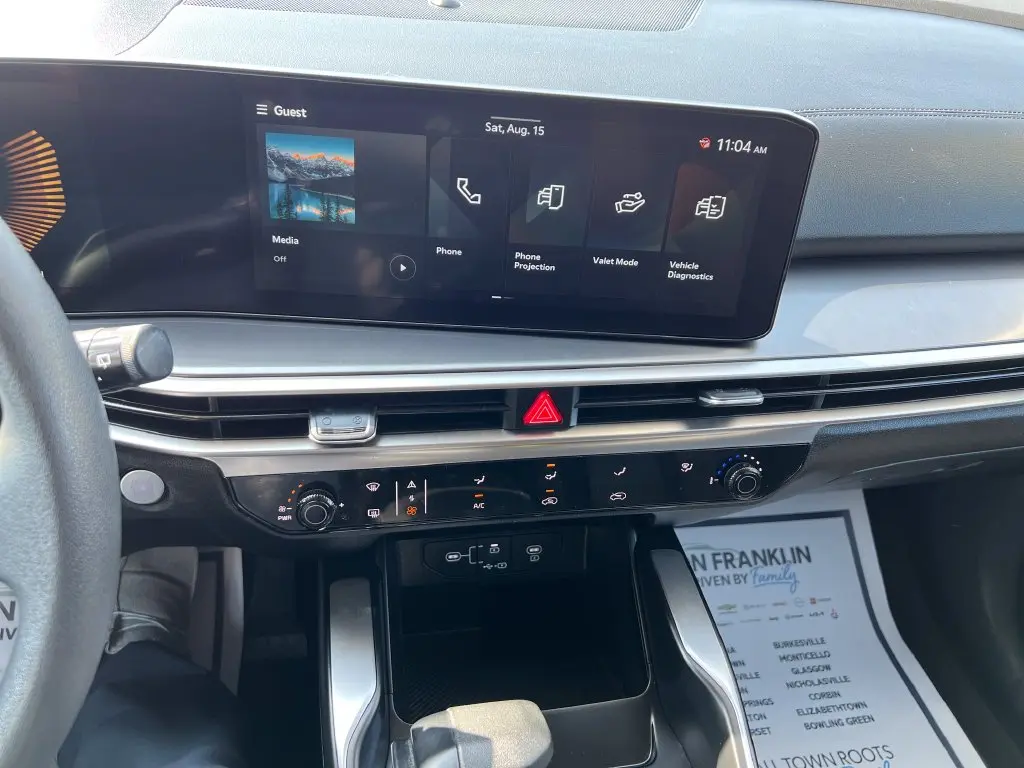 2024 Kia Sorento - $26,888