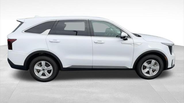 2024 Kia Sorento LX