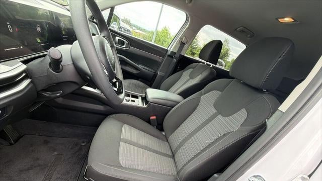 2024 Kia Sorento LX