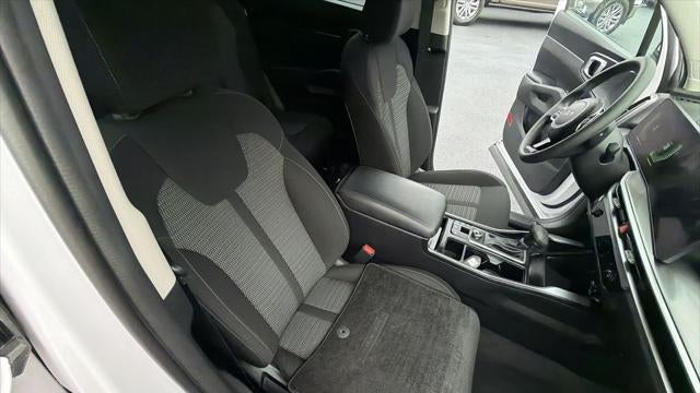 2024 Kia Sorento LX
