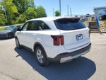 2025 Sorento Thumbnail 3