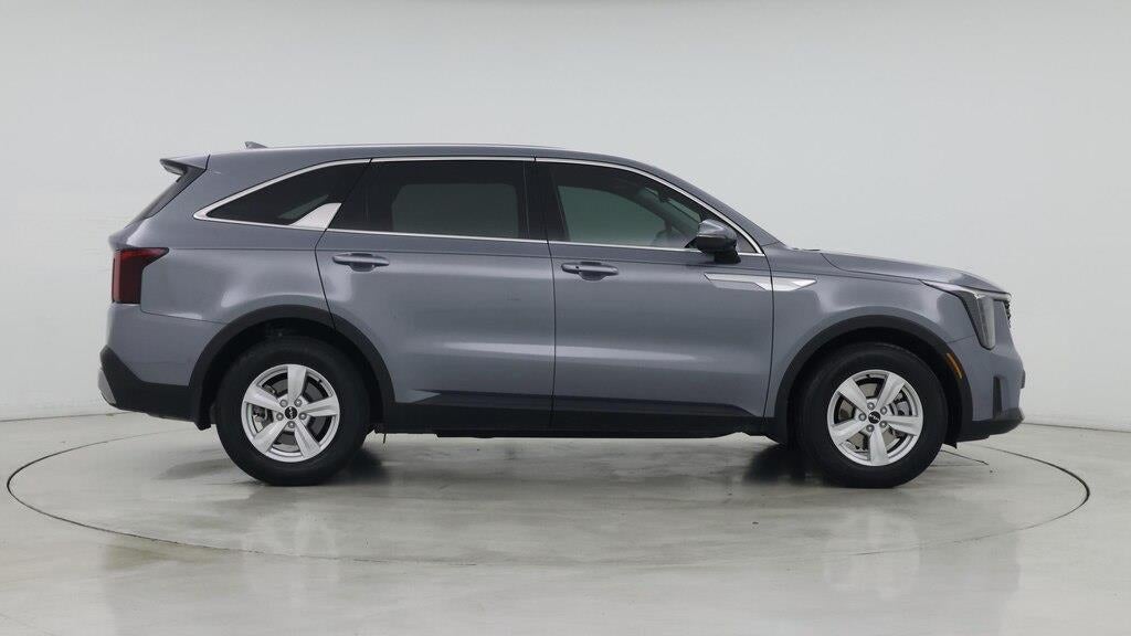 2025 Kia Sorento LX